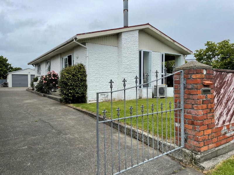 9 Cunningham Street, Grasmere, Invercargill - Carousel 1