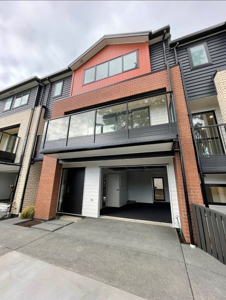7/51 Aranui Road, Mount Wellington, Auckland - Carousel 1