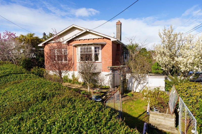 236 Pine Hill Road, Dalmore, Dunedin - Carousel 1
