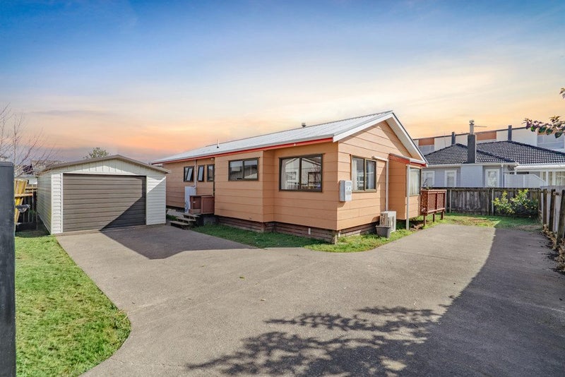 2/78 Coronation Road, Papatoetoe, Auckland - Carousel 2