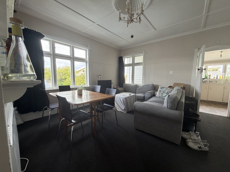 61 Durham Street, Aro Valley, Wellington - Carousel 1
