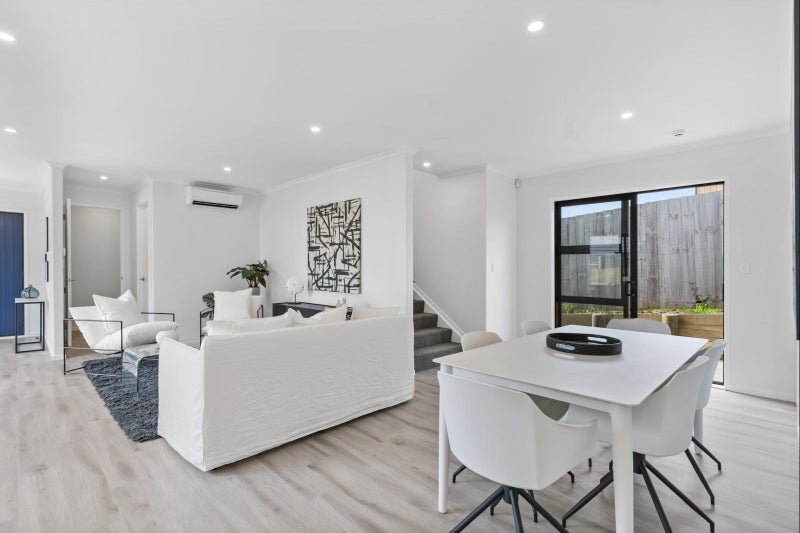 3C Tutuki Street, Waterview, Auckland - Carousel 2