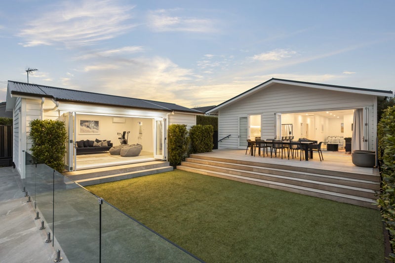 22 Halesowen Avenue, Sandringham, Auckland - Carousel 2