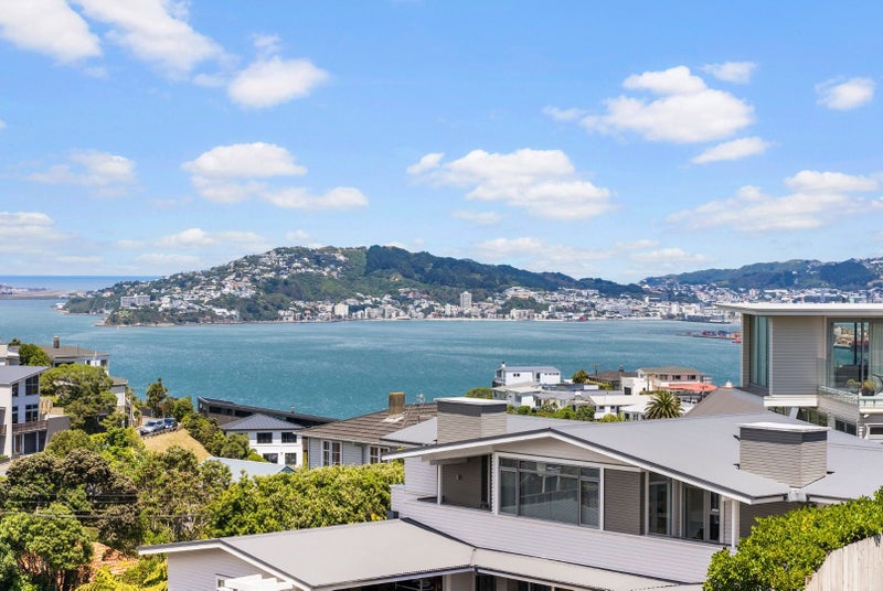 32 Mandalay Terrace, Khandallah, Wellington - Carousel 1