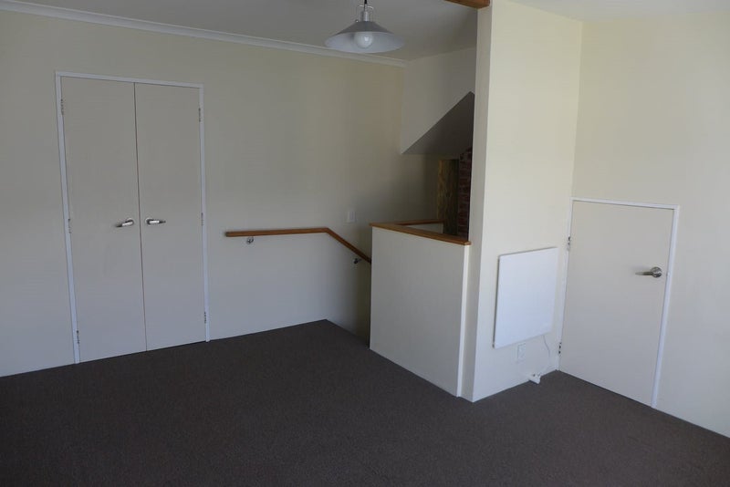 14 Rata Street, Naenae, Lower Hutt - Carousel 11