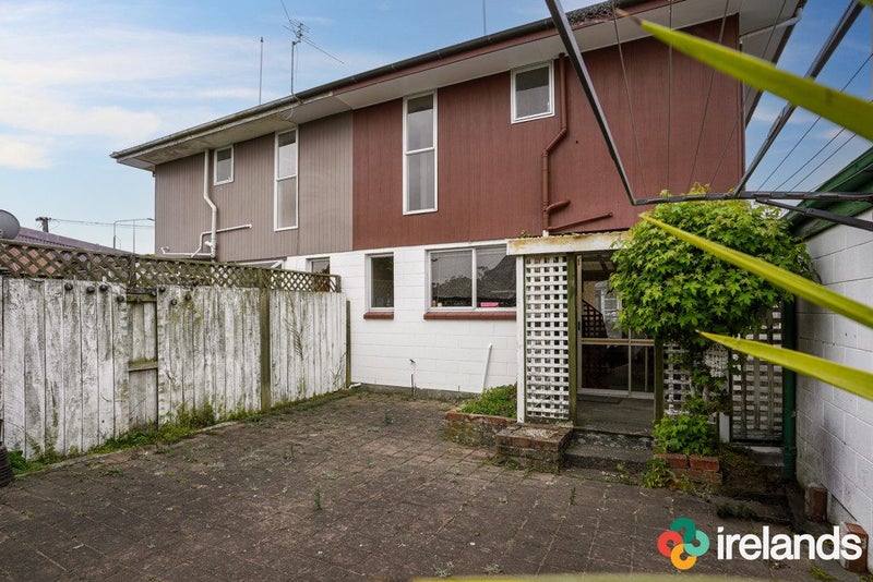 2/33 Nairn Street, Spreydon, Christchurch - Carousel 2