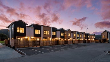 69 Te Ara o Papatahi, Wainuiomata, Lower Hutt - Carousel 1