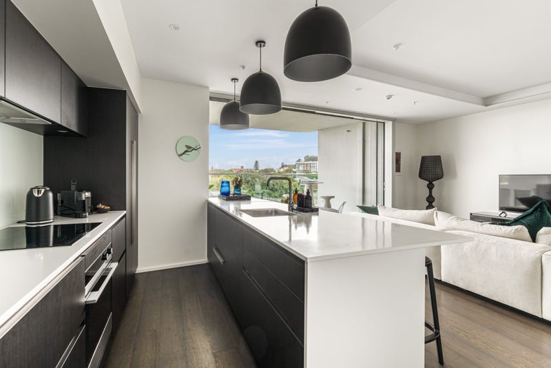 701/85 Nuffield Street, Newmarket, Auckland - Carousel 1