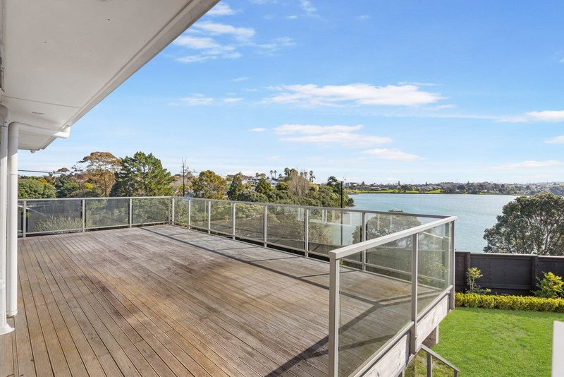 3/36 Church Crescent, Panmure, Auckland - Carousel 1