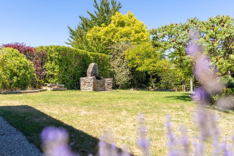 17 Hunter Crescent, Wanaka - Carousel 2