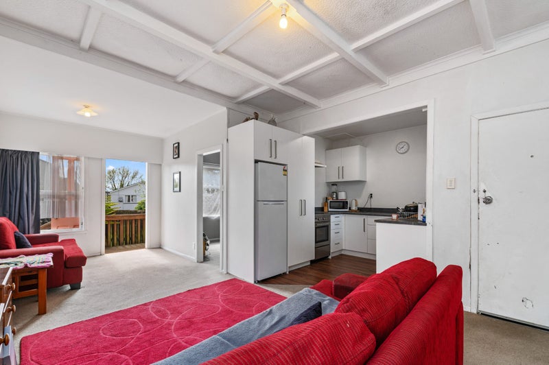 127C Lake Road, Koutu, Rotorua - Carousel 1