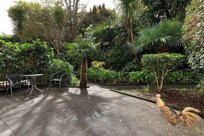 6/18 Edenvale Crescent, Mount Eden, Auckland - Carousel 2