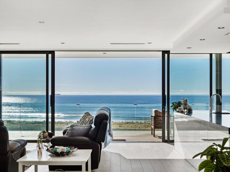 207 Papamoa Beach Road, Papamoa Beach, Papamoa - Carousel 1