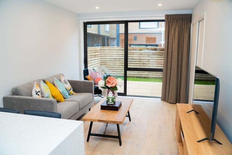 4/17 Parson Lane, Papatoetoe, Auckland - Carousel 2