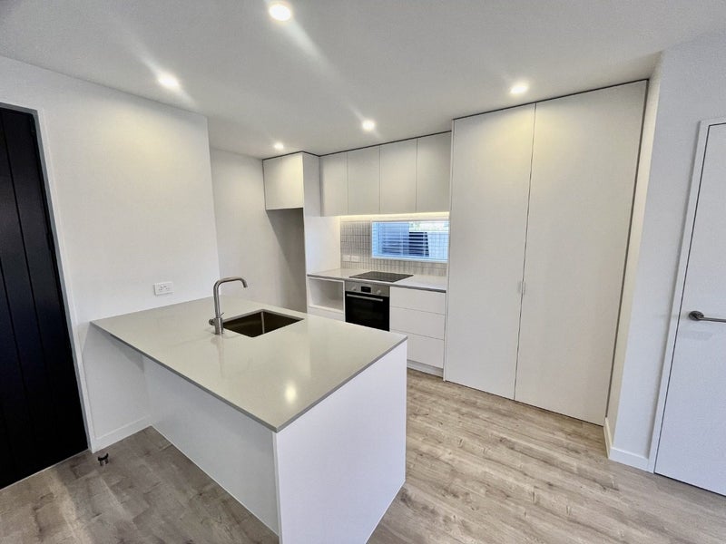 7/16 Baretta Street, Somerfield, Christchurch - Carousel 2