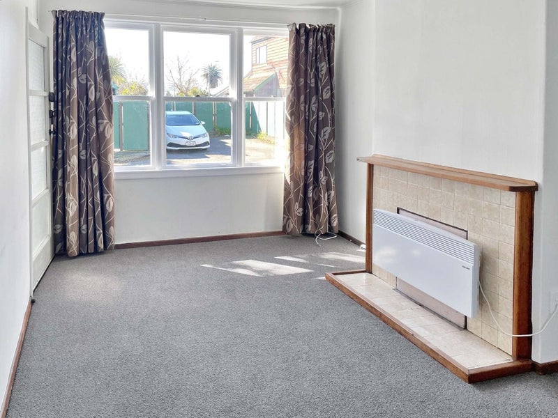 19 Ripeka Way, Moera, Lower Hutt - Carousel 1