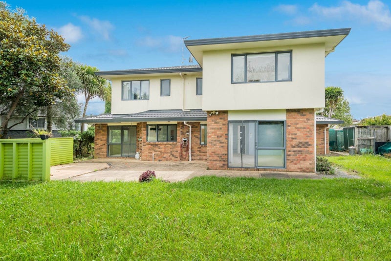 71 Te Wharau Drive, Greenhithe, Auckland - Carousel 2