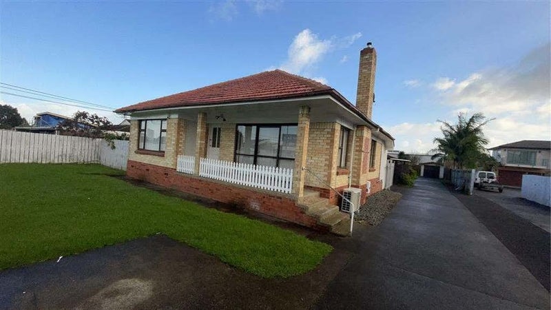 1/13 Puhinui Road, Papatoetoe, Auckland - Carousel 2