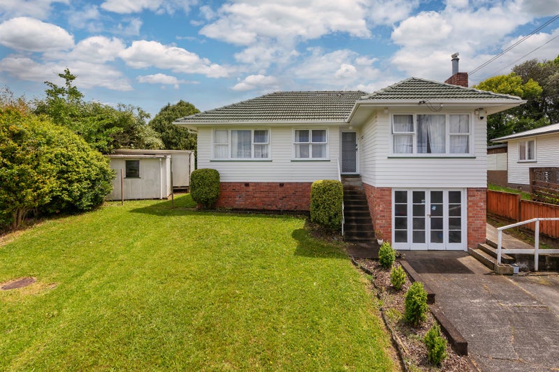 12 Bannister Place, New Windsor, Auckland - Carousel 1