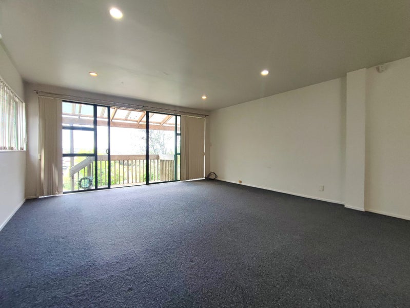 631A Glenfield Road, Tōtara Vale, Auckland - Carousel 14
