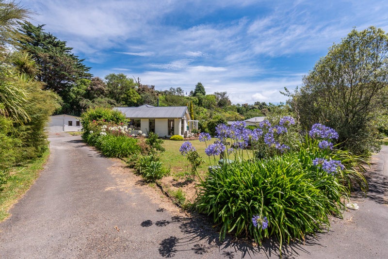 27 Rongomau Lane, Raumati South, Paraparaumu - Carousel 2