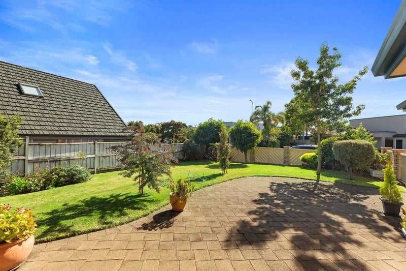 1 Sissinghurst Court, Bethlehem, Tauranga - Carousel 15