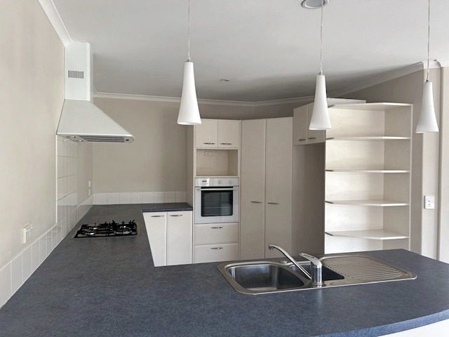 3 Annaby Drive, Northwood, Christchurch - Carousel 2