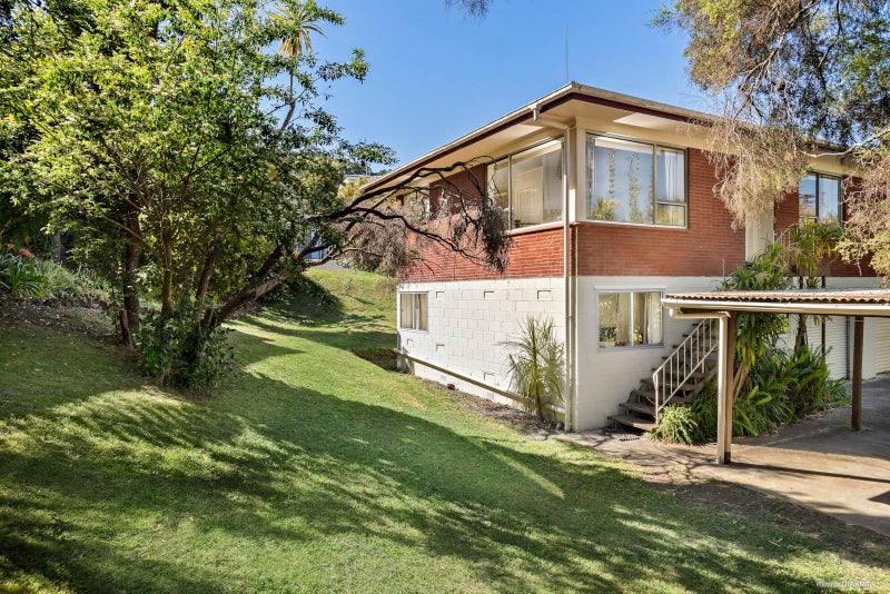 2/128 Monarch Avenue, Hillcrest, Auckland - Carousel 1
