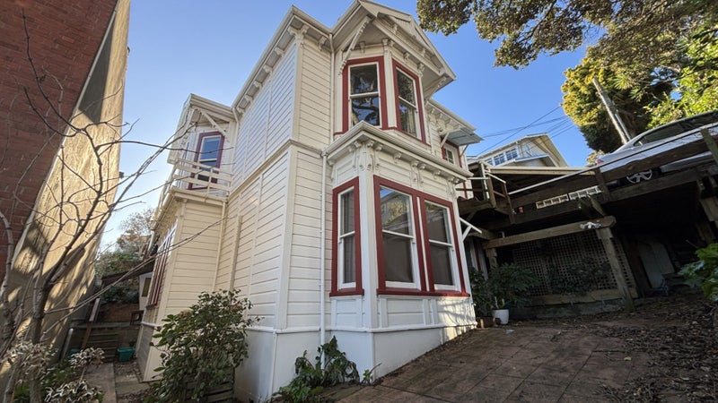 51 Hawker Street, Mount Victoria, Wellington - Carousel 1