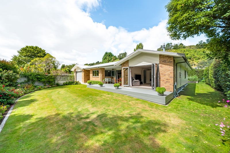 3 Black Beech Street, Birchville, Upper Hutt - Carousel 1