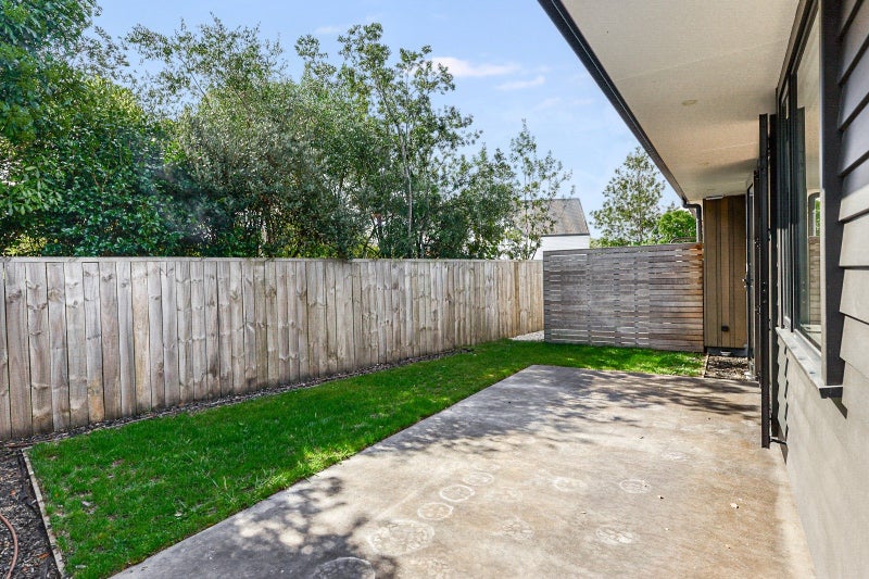 1/103 Cambridge Road, Hillcrest, Hamilton - Carousel 2