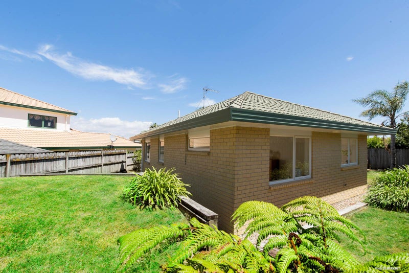 28 Limerick Place, Dannemora, Auckland - Carousel 2