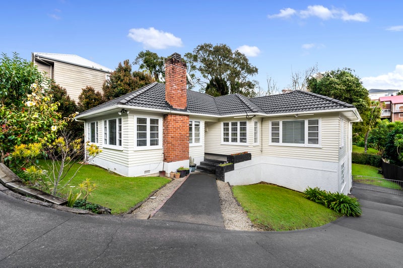 32 Comins Crescent, Mission Bay, Auckland - Carousel 1