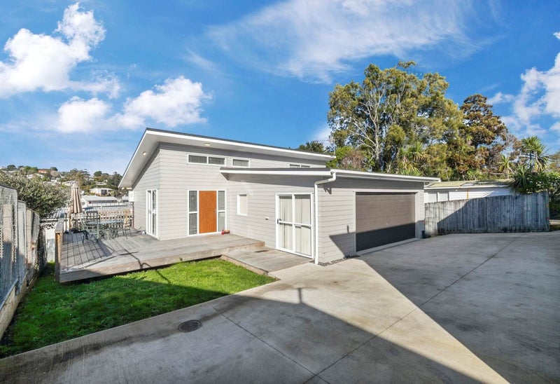 37A Compton Street, Hillcrest, Auckland - Carousel 1