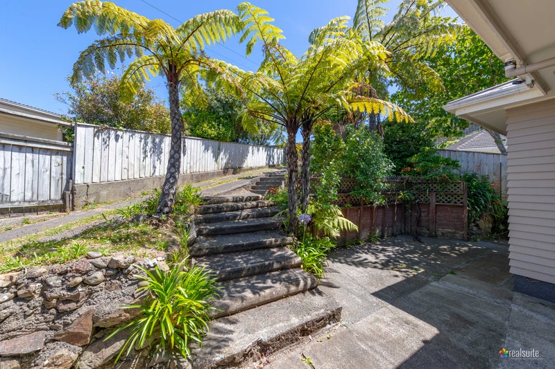 11A Hillary Street, Tawa, Wellington - Carousel 16