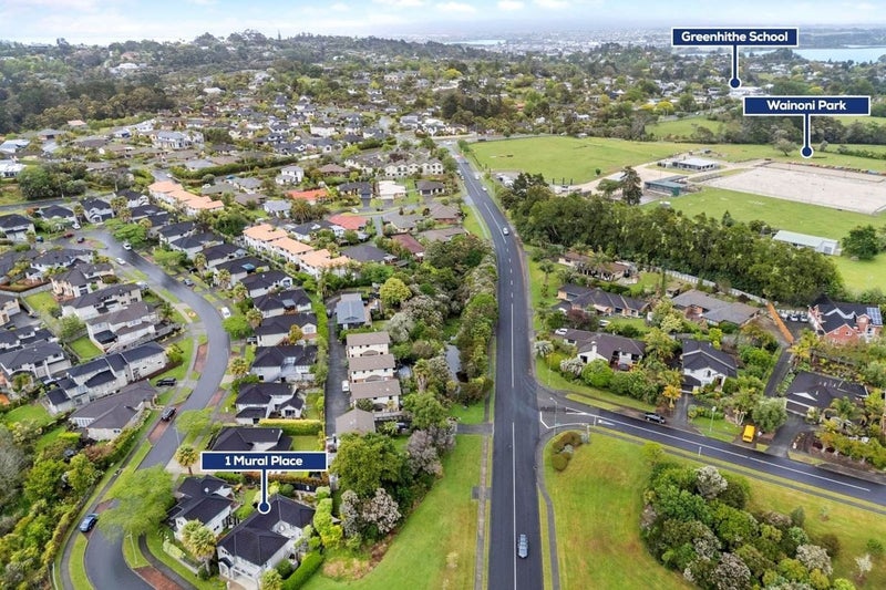 1 Mural Place, Greenhithe, Auckland - Carousel 21
