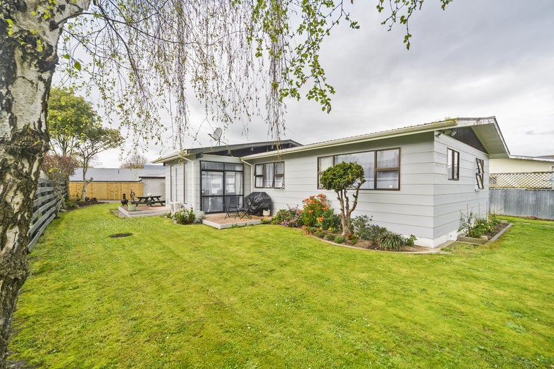 4 Spilman Place, Awapuni, Palmerston North - Carousel 2