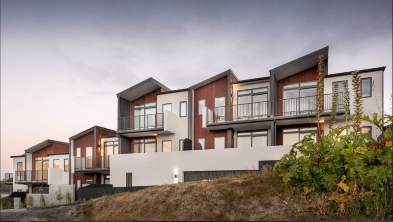 7/2 Hindmarsh Street, Johnsonville, Wellington - Carousel 1