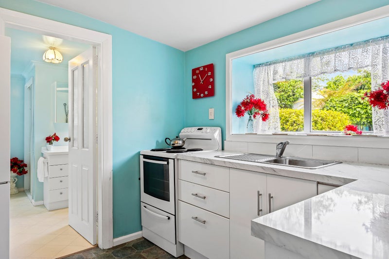 152 Shaw Avenue, New Brighton, Christchurch - Carousel 2