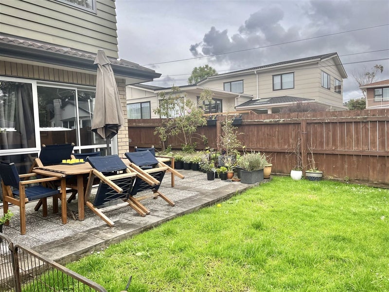 36D Godley Road, Green Bay, Auckland - Carousel 17