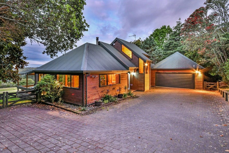 27 Te Awa Kite Road, Tuakau - Carousel 1