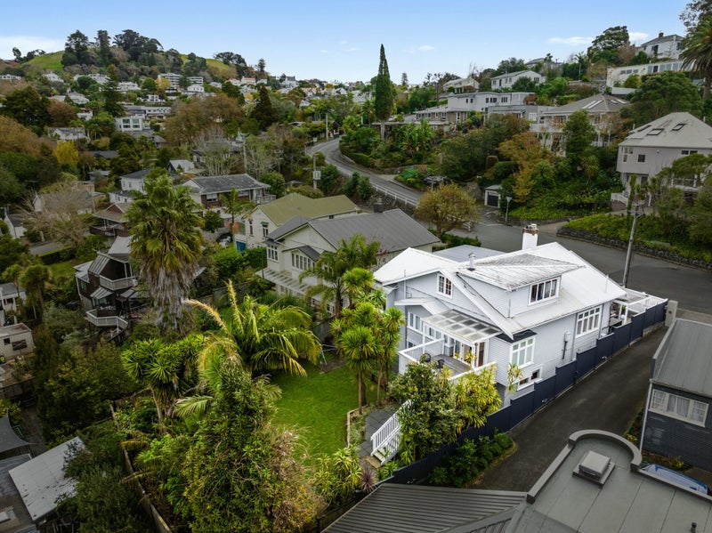 7 Leys Crescent, Remuera, Auckland - Carousel 2
