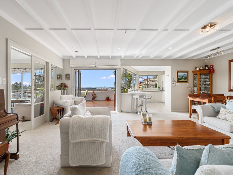 18 Eleventh Avenue, Tauranga, Tauranga - Carousel 2