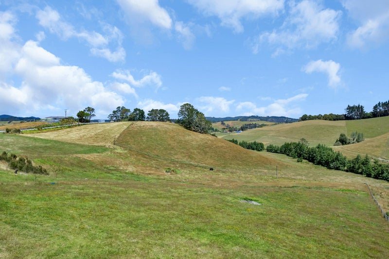 141 Adams Road, Whangarei - Carousel 42