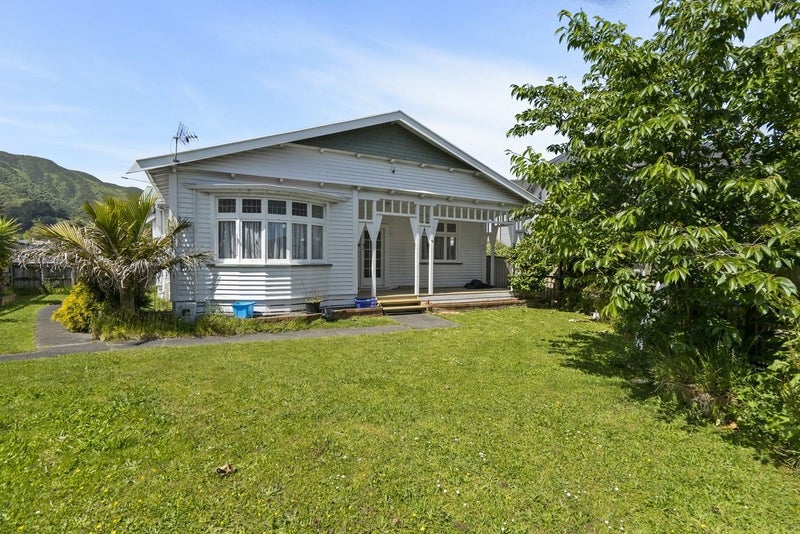 117 Whites Line, WAIWHETU, LOWER HUTT - Carousel 2
