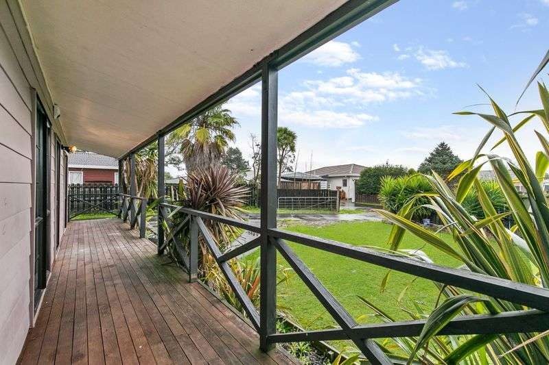 50 Trimdon Street, Randwick Park, Auckland - Carousel 8