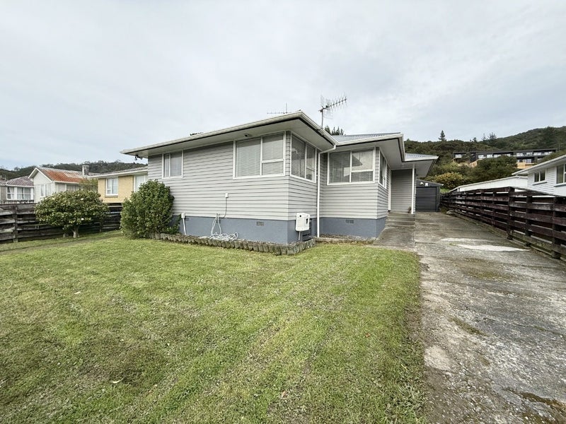17 Hamstead Street, Wainuiomata, Lower Hutt - Carousel 1