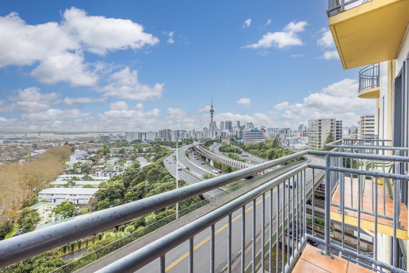 6E/11 Howe Street, Auckland Central, Auckland - Carousel 2