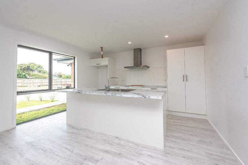 23B Egmont Street, Castlecliff, Whanganui - Carousel 2