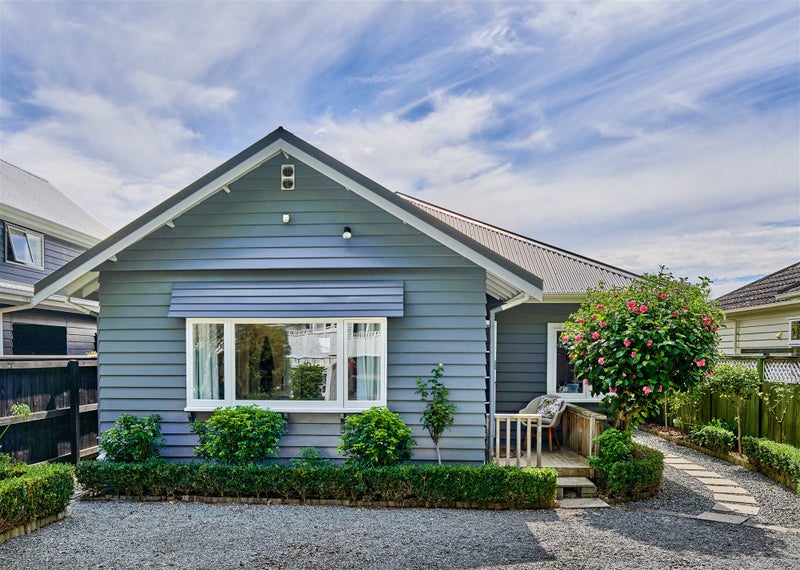 226 Muritai Road, Eastbourne, Lower Hutt - Carousel 21